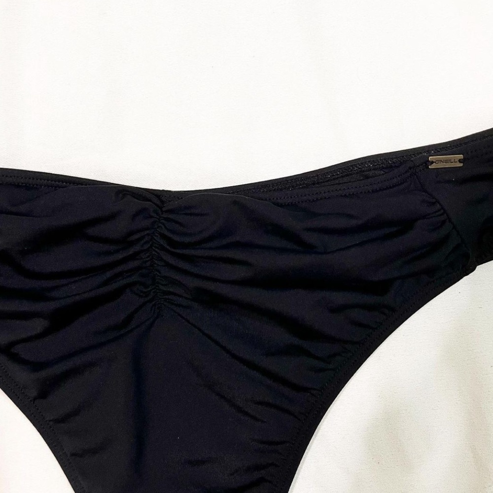 O’Neill bikini bottoms